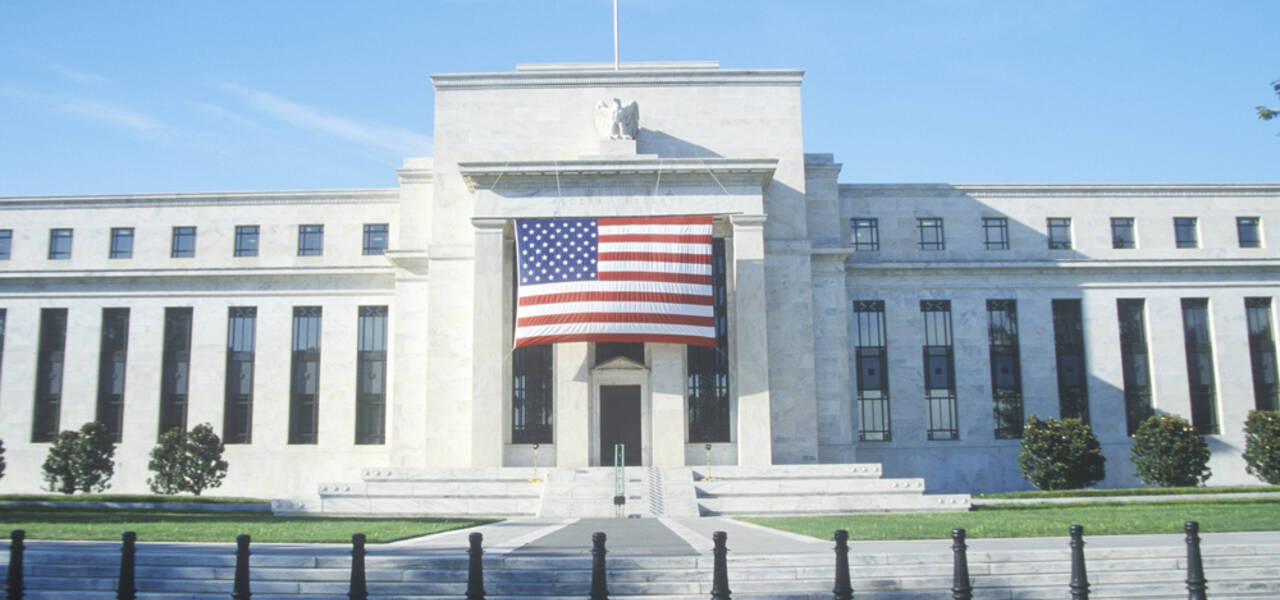 Pasar Mengamati Kebijakan The Fed